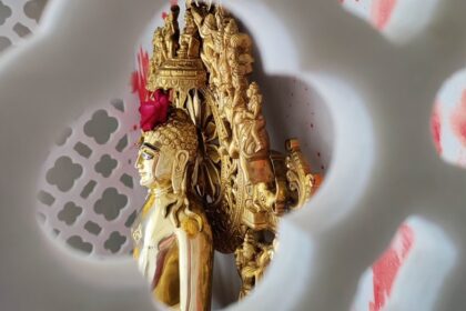 Guru Maiya Padharya Che Mara Prabhuji Ne Lavya Che