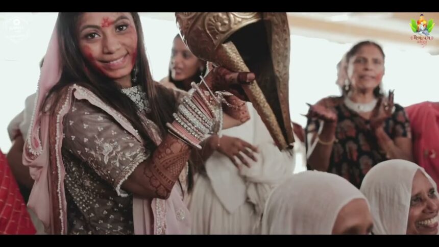 Mumukshu Maitryben Diksha